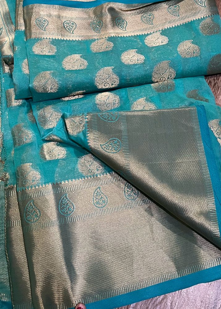 BORDER SAREE With Stiched Blouse