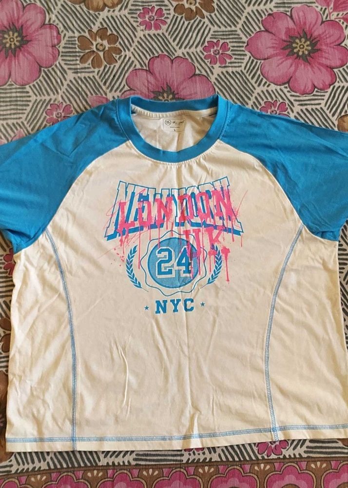 Graphic Print Tee