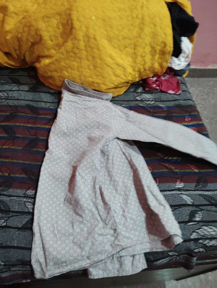 Patterned Long Sleeve Top