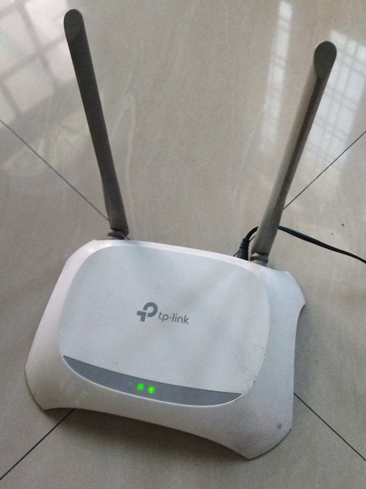 TP-Link WiFi Router &amp; Extender