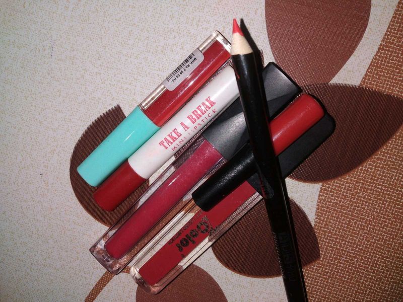 Lipsticks Bundle