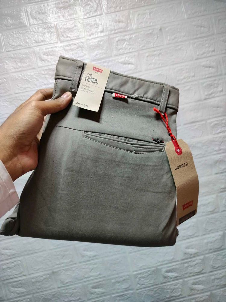 Levi&#39;s Formal Trouser For Men