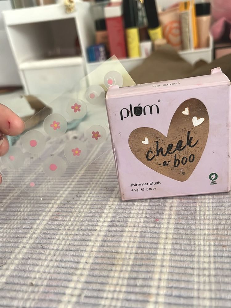 Shimmer Blush Wit Free Pimple Patch