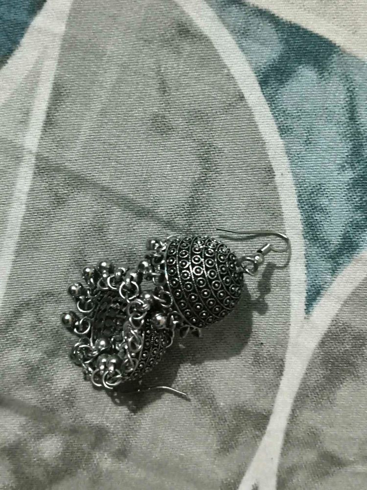 Silver Jhumka Earrings
