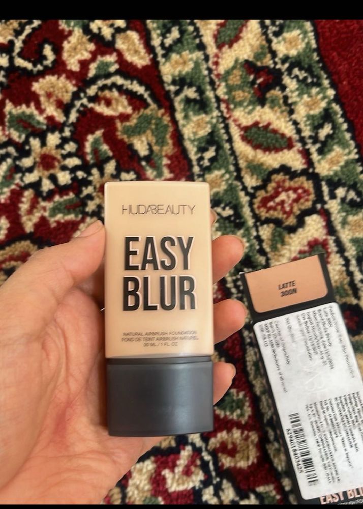 Huda Beauty Foundation