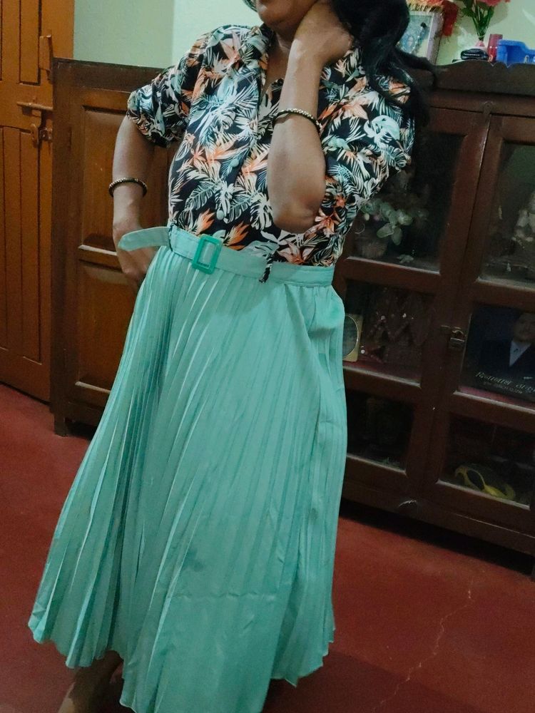 I&#39;m Selling An Unused Frock !
