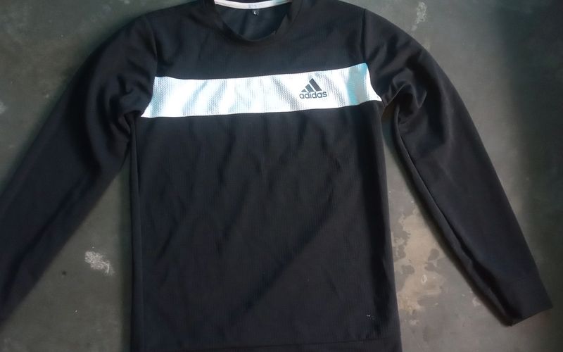 T Shirts &amp;shirts
