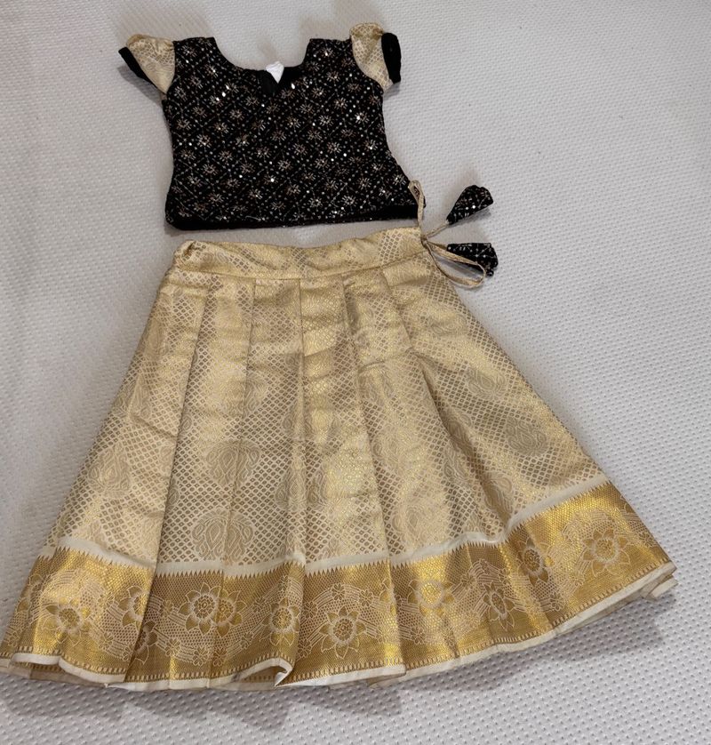 Kerala traditional Skirt blouse set