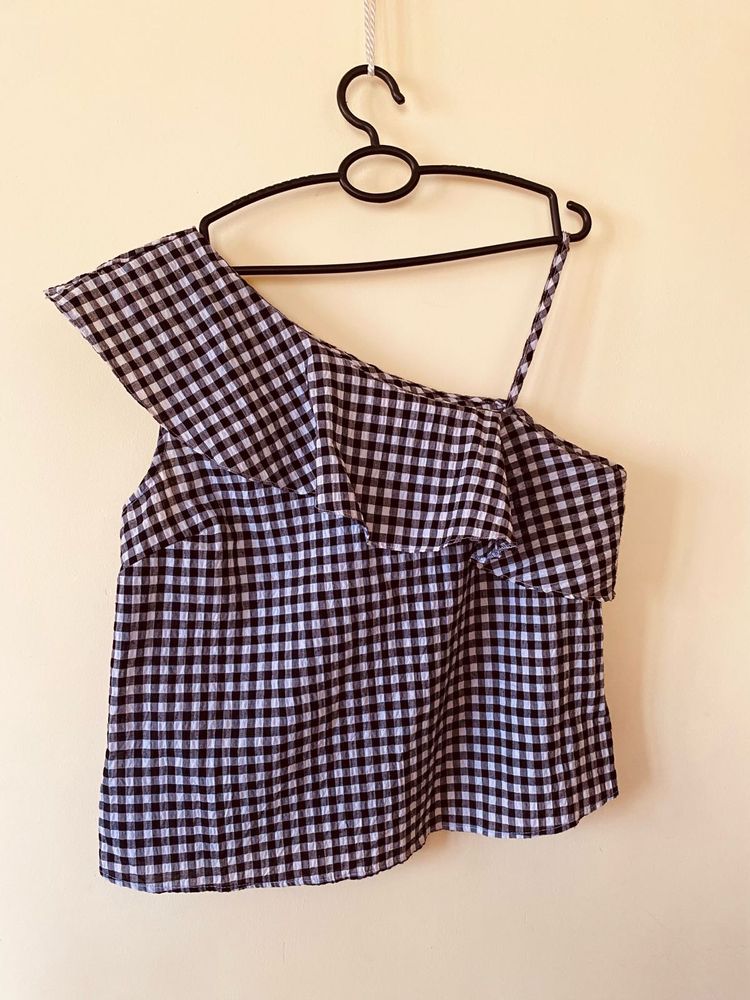 Gingham Ruffle One-Shoulder Top