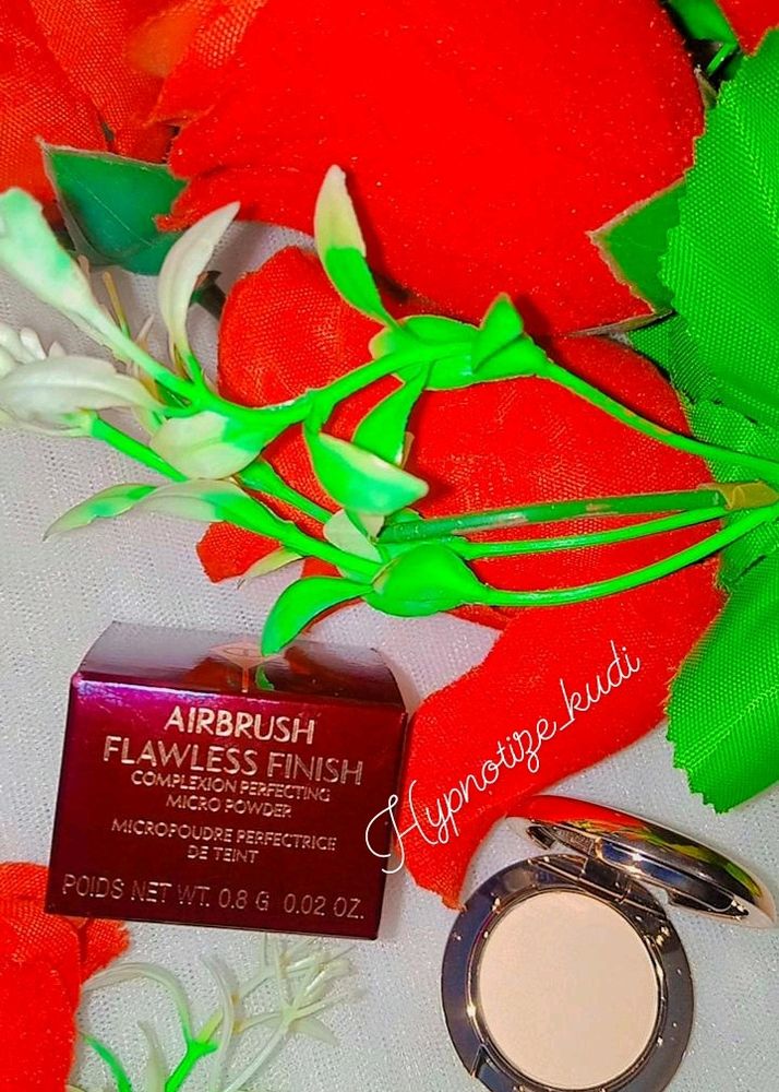 Charlotte Tilbury Airbrush Flawless Compact