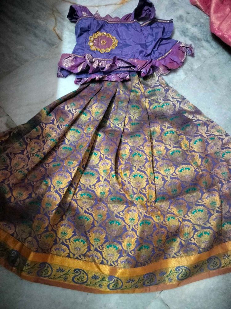 Cute Ethnic Skirt &amp; Top Set