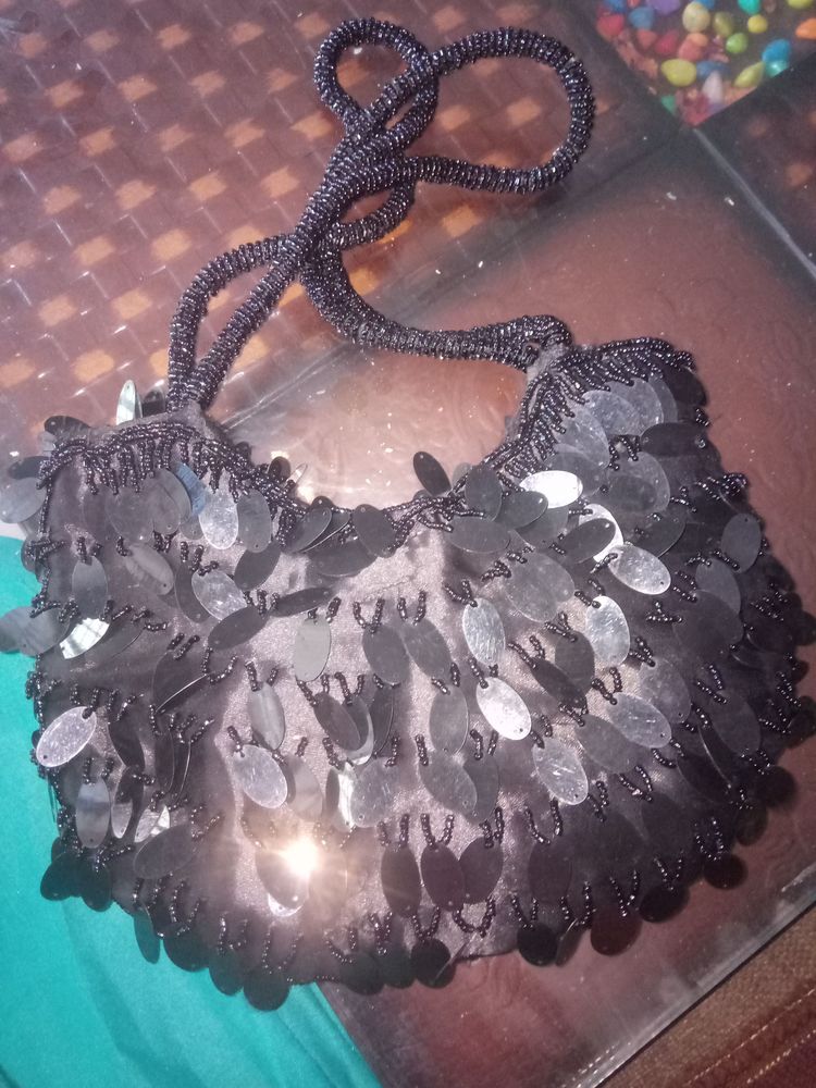 part wear purse.never used .gifted by friend