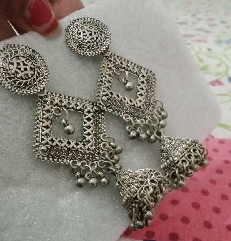 Earings &amp; Studs