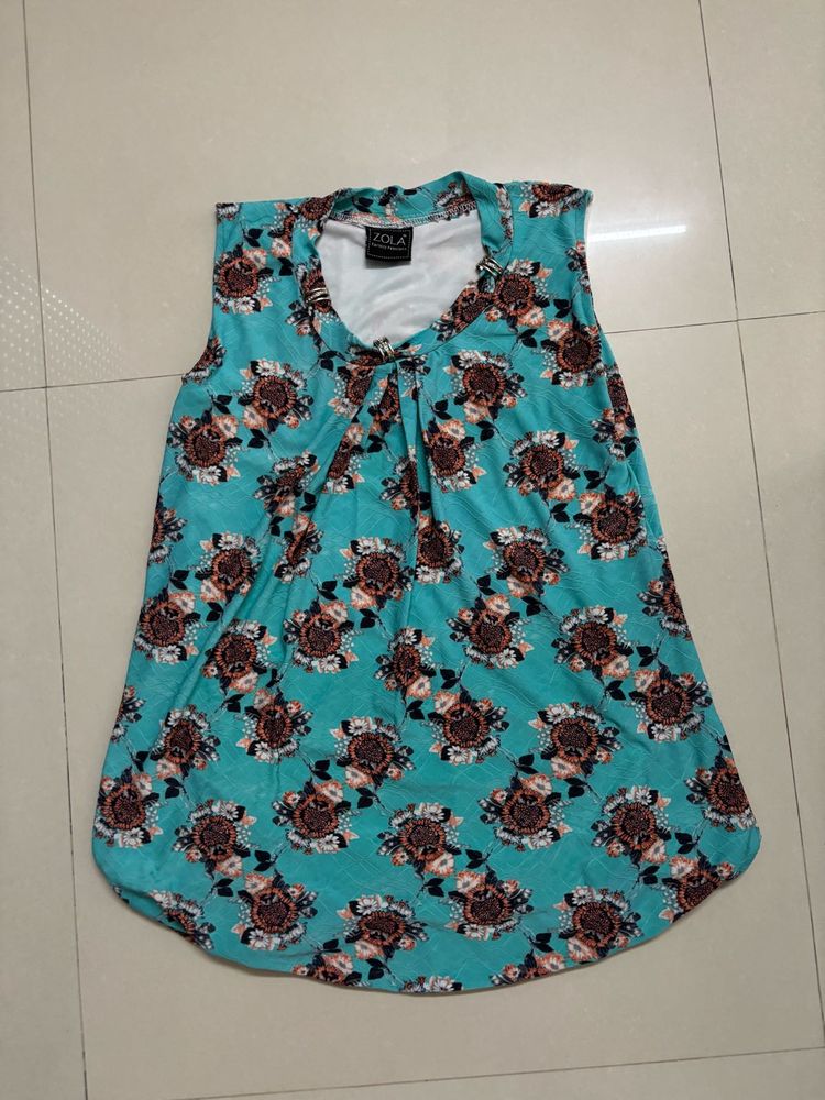 Zola Cute Floral Top
