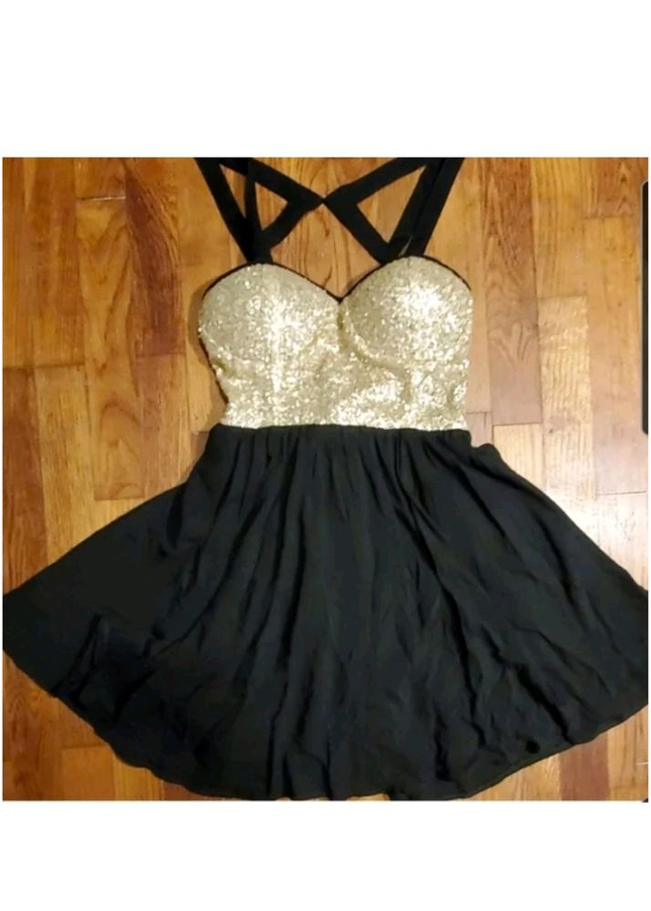 Angel Biba Gold Sequin/Black StrappyCocktaildress
