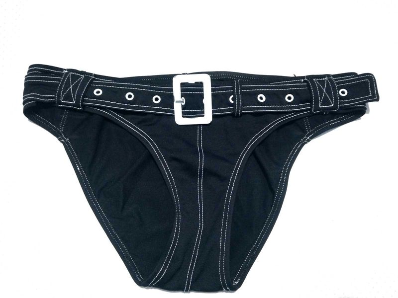 (825) Belt Panty 32
