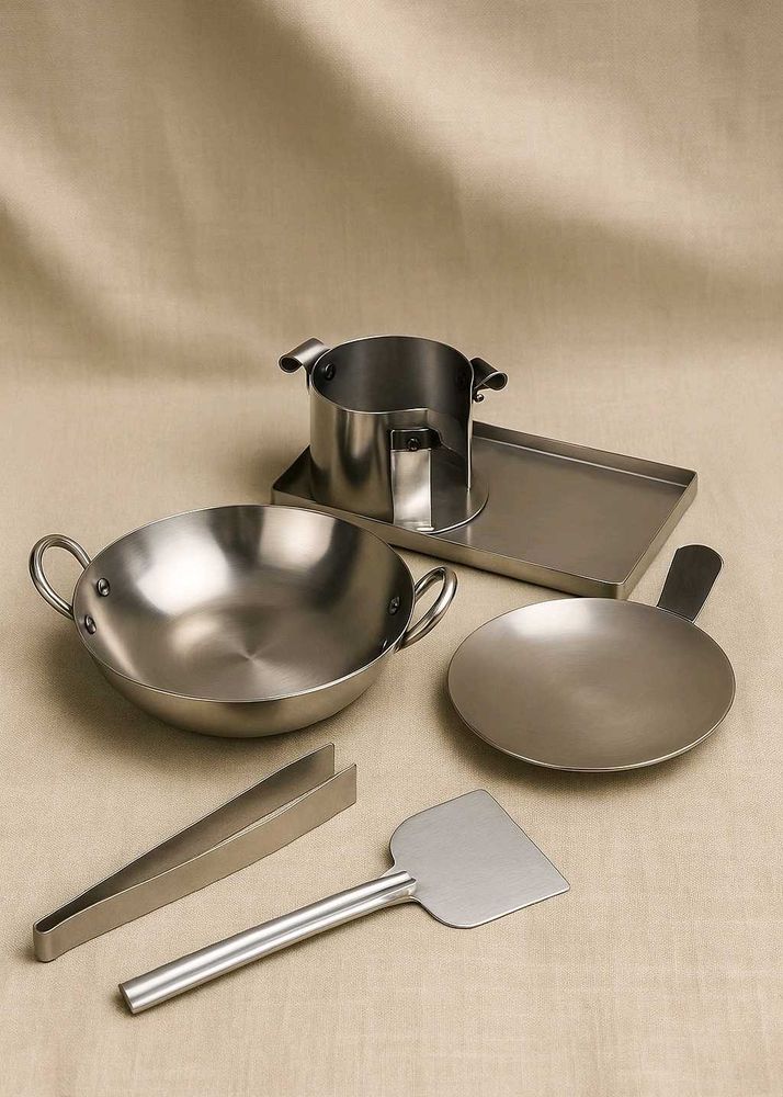 Miniature stainless steel kitchen set