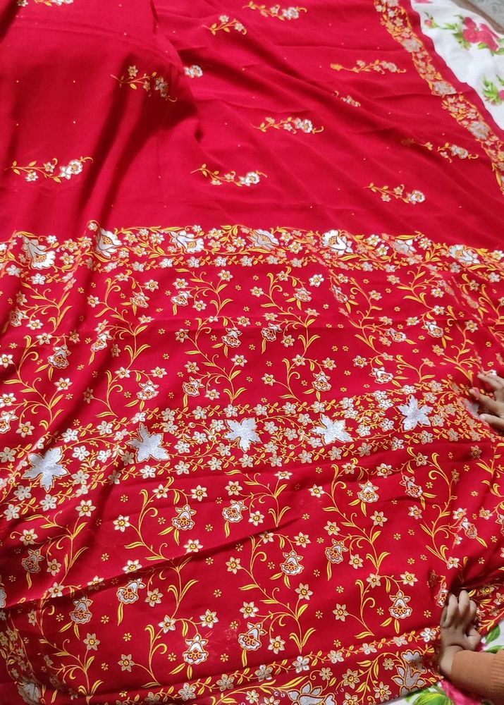 Elegant Red Floral Saree with blouse piece
