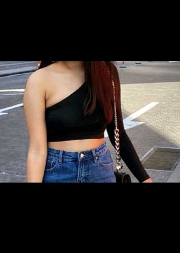 Hot Black Shein Top, Fit Xs/S, Brand New