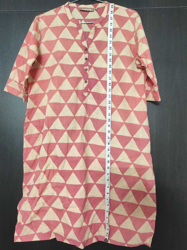 Utsa XL Kurta With Elbow Sleeves