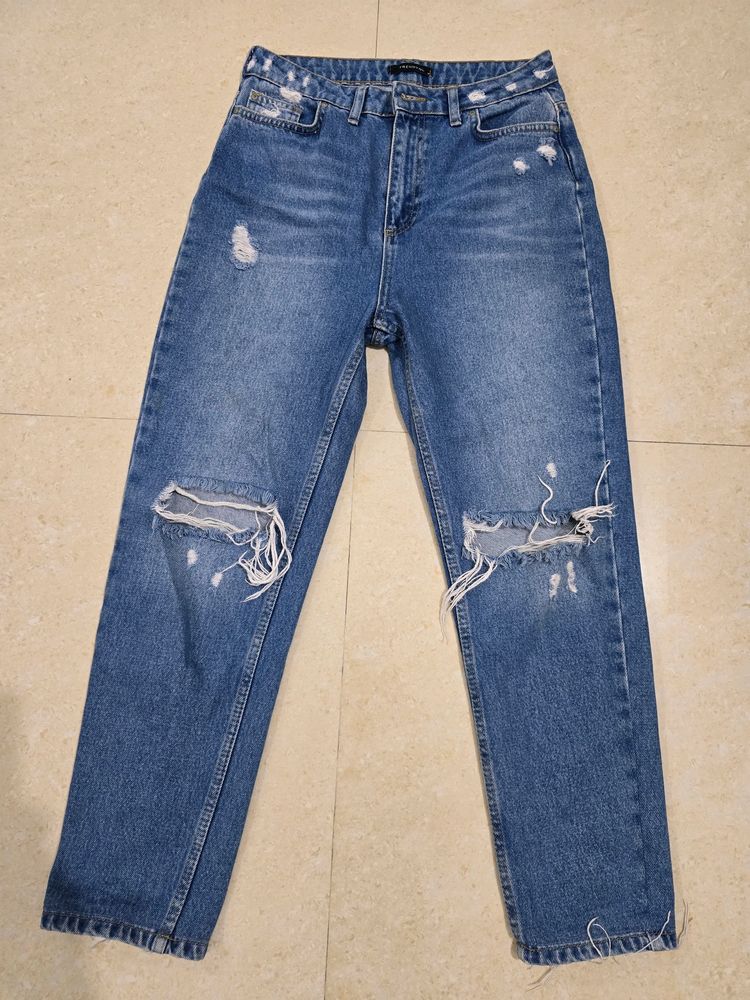 Light Blue Washed Boyfriend Jeans