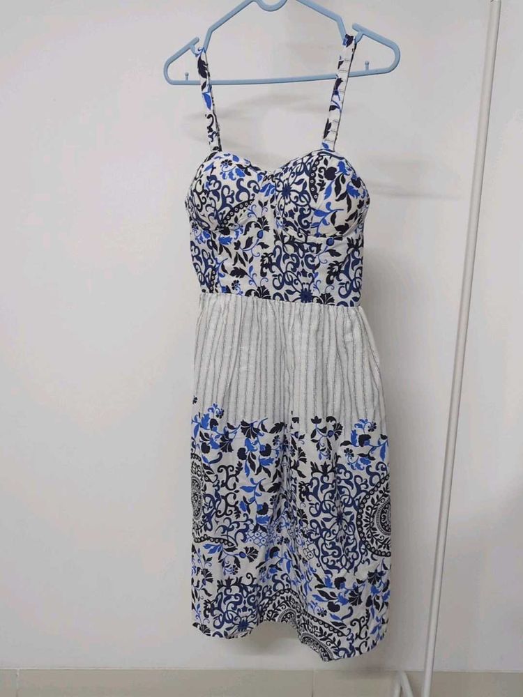 Pretty Vacation Dress (Padded Bust)