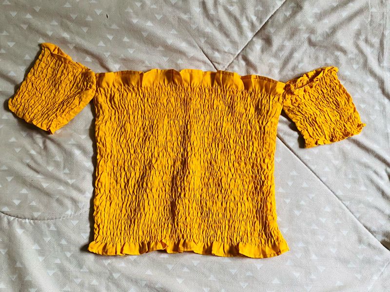 Yellow Smocked Top💛