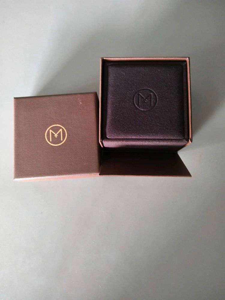 malabar gold mine platinum ring box....