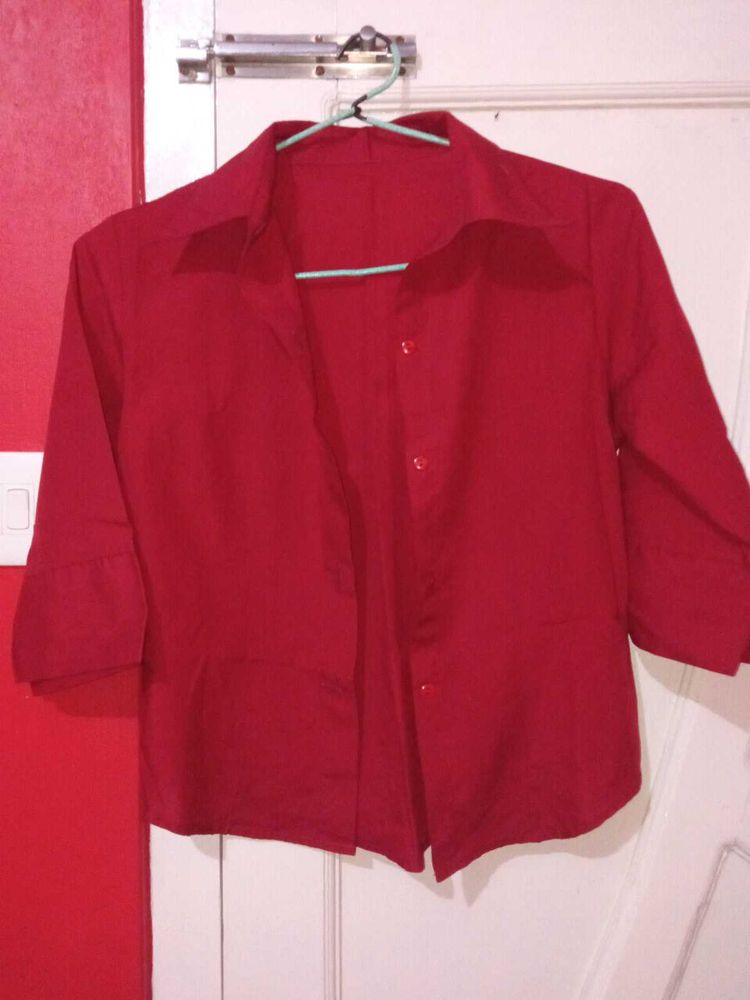Red 3/4 Sleeve Shirt