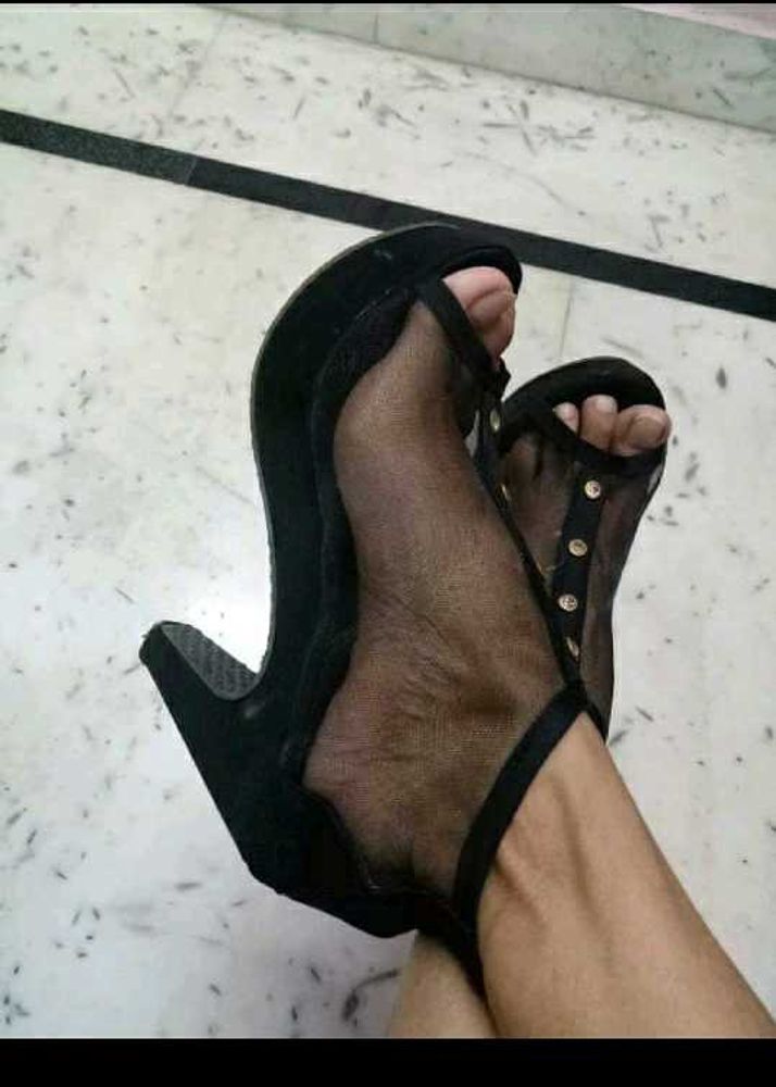 Women Net Sandal