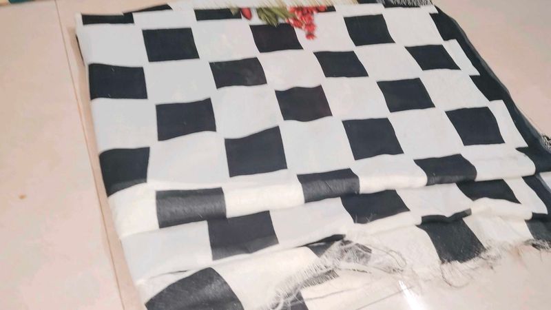 Checkered Scarf