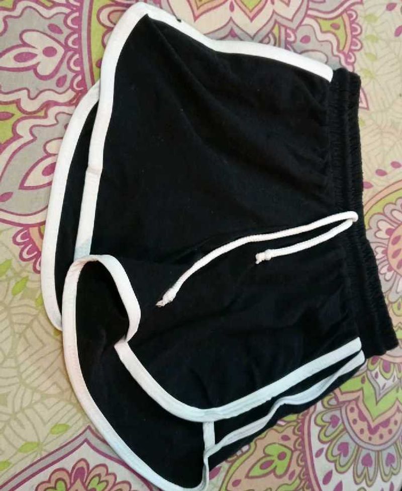 Black Short