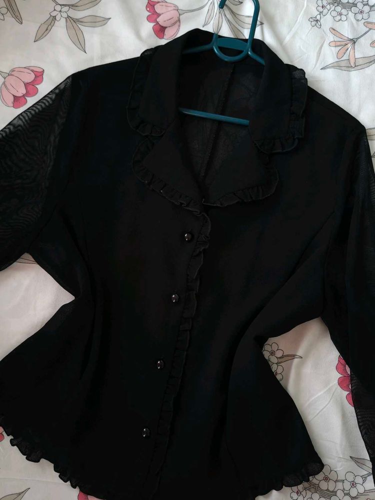 Clearance Sale!!! 🖤 Black Ruffle Top 🖤