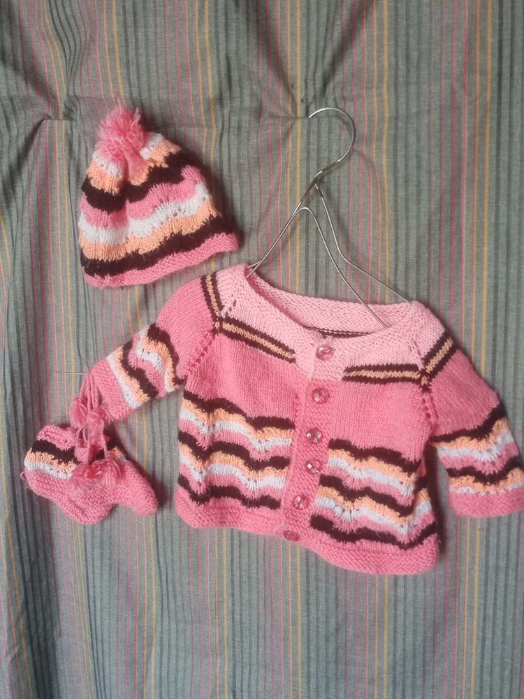 Cute Knitted Baby Set