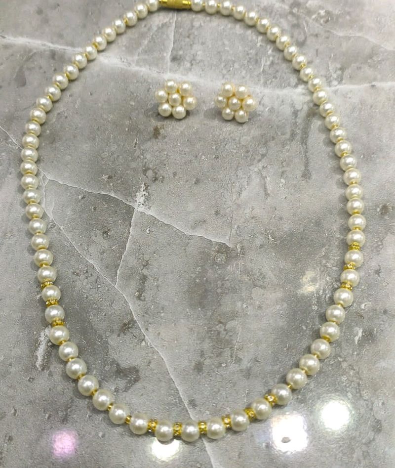 Pearl Necklace &amp; Earring Set