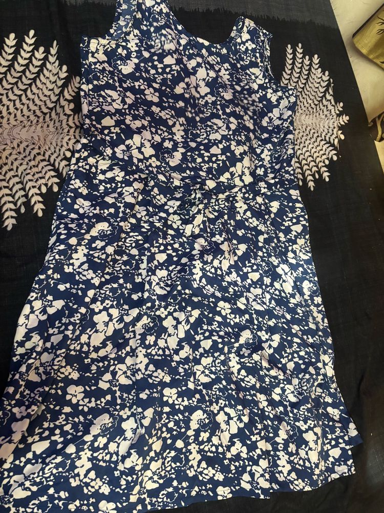 Floral Sleeveless Dress