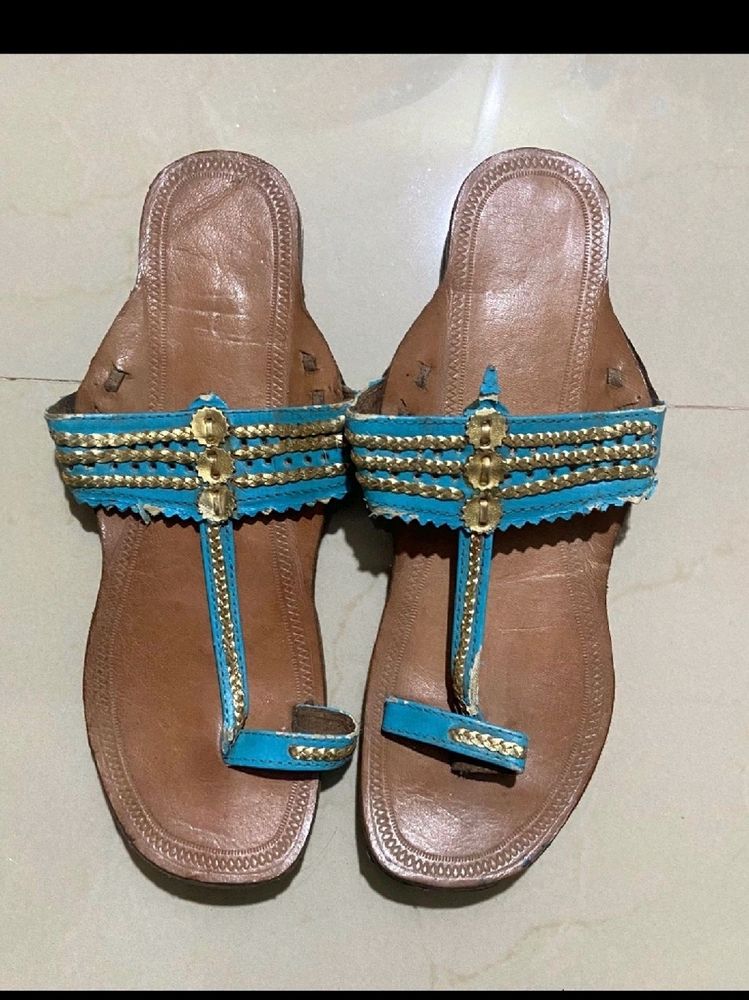 Kolapuri Sleeper In Good Condition Original Leather Genuine Company