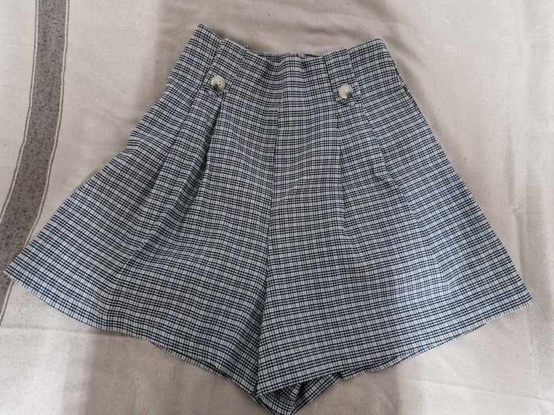 Skort