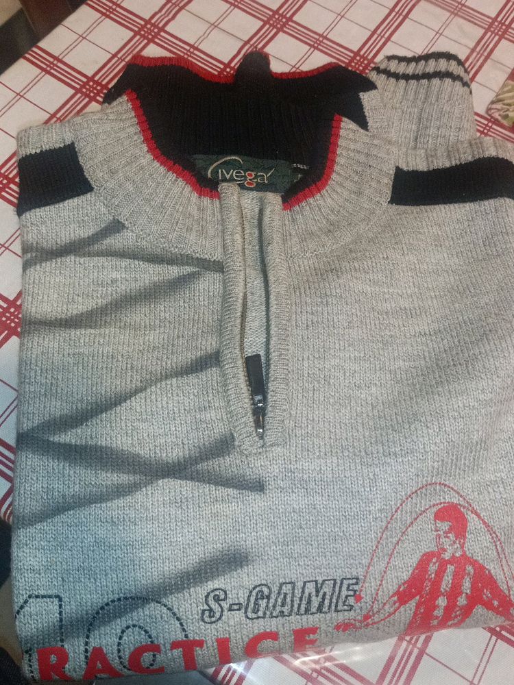 GREY/BLACK SWEATER FOR MENS