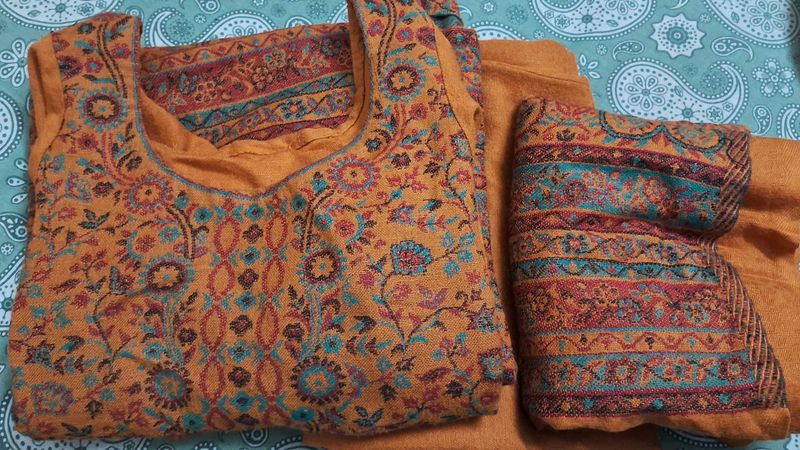 Embroidered Kurta Set