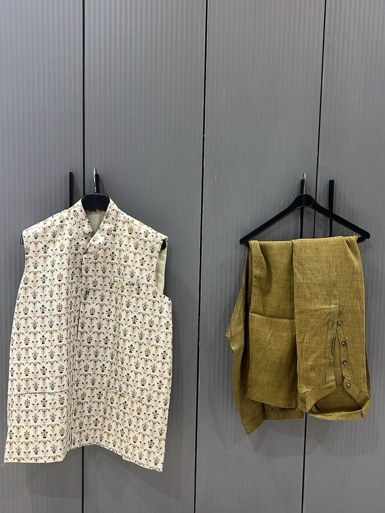 Men&#39;s Indian Wedding Outfit