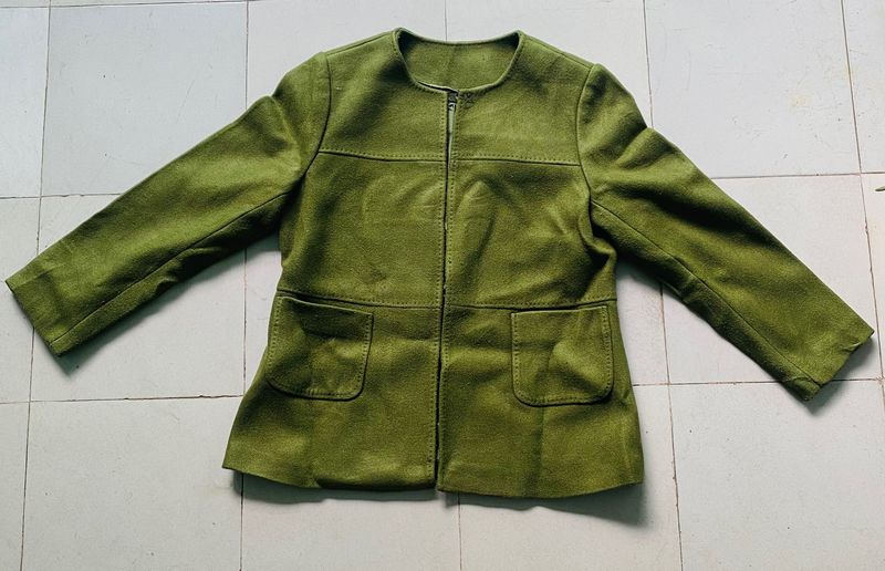 Classic Women’s Short Blazer &amp; Coat