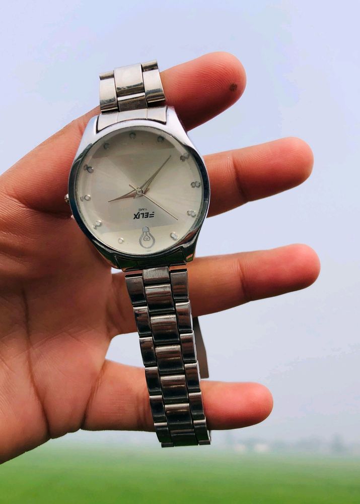 Unisex Silver Analog Watch