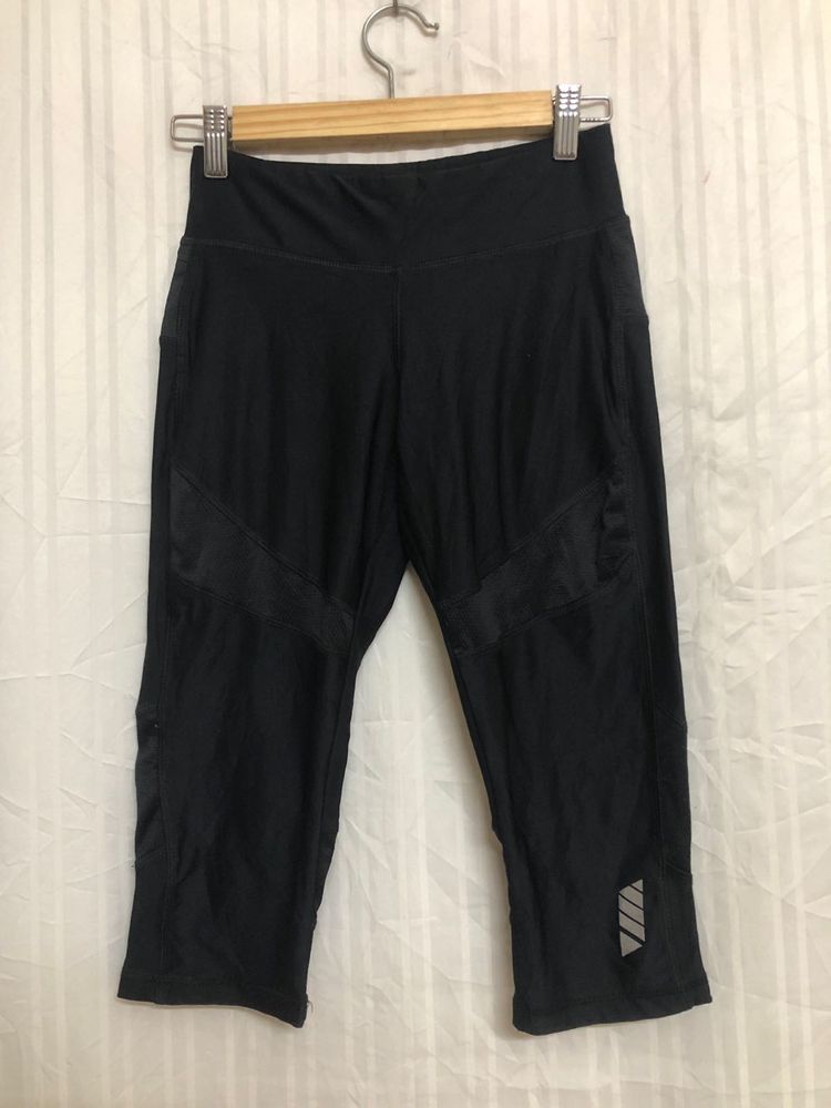 Crivit Black Capri