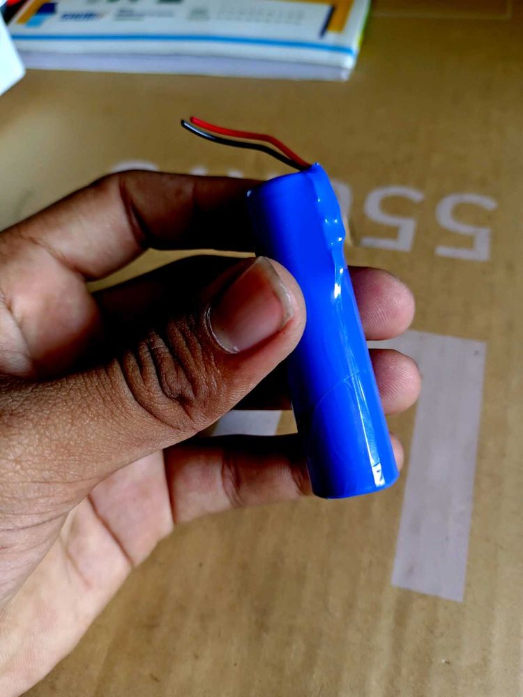 Lithium Ion Battery with Wires