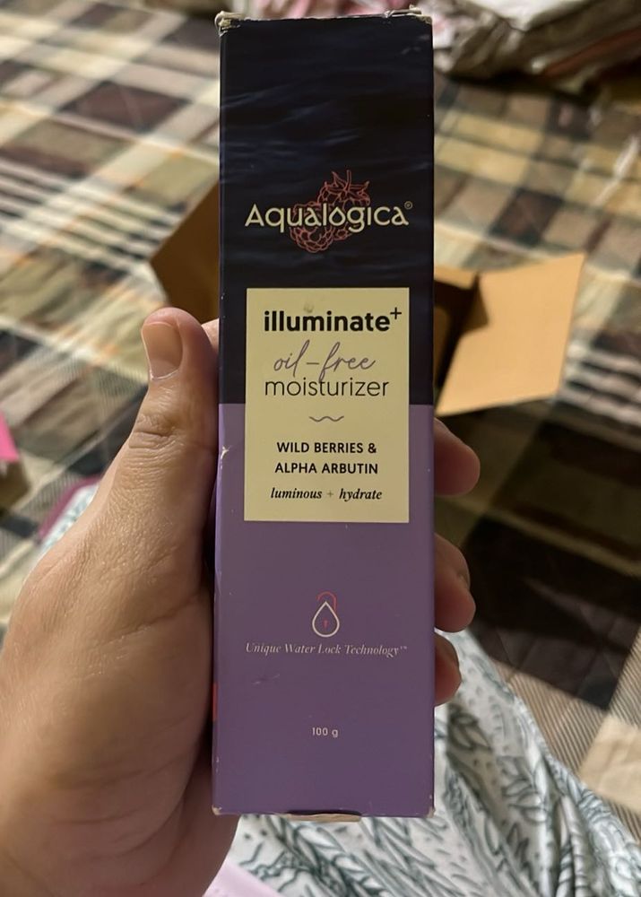 Aqualogica Illuminate+ Oil-Free Moisturizer