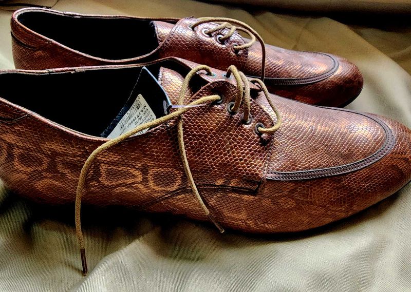 Snakeskin Print Shoes