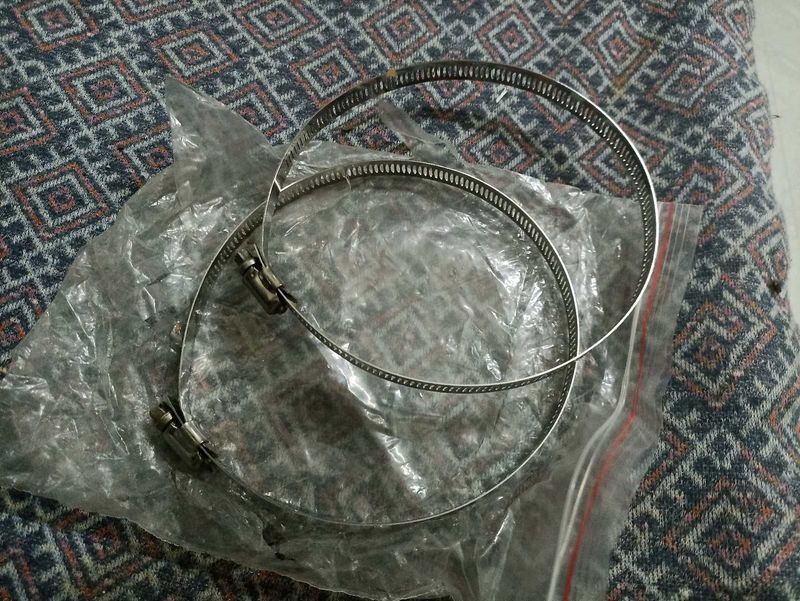 10 Pieces of Hose Clamps