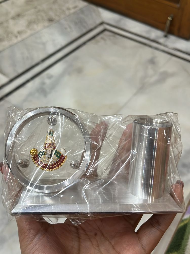 Tirupati Idol With Pen Stand (desk Organiser)