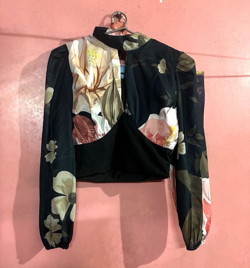 Brand New Floral Print Top